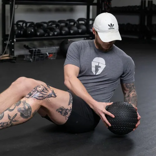 Vista 8 de Titan Fitness pelota de caucho Tread Slam, rebote muerto, peso para el entrenamiento - lanzar, atrapar, golpear, girar