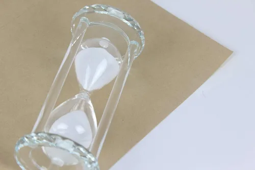 Vista 3 de Temporizador de reloj de arena de 60 minutos, temporizador de arena de cristal, superficie de tallado de diamante, reloj de arena para cocina