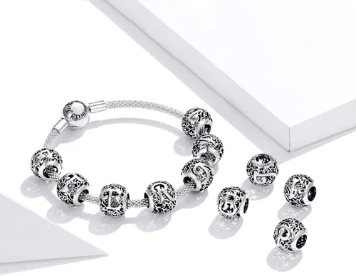 Vista 6 de Presentski Abalorios de plata de ley con inicial del alfabeto A-Z, cuentas de flor vintage para pulsera y collar