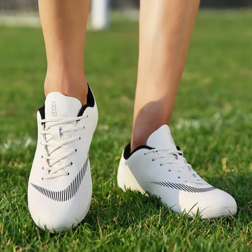 Vista 8 de WCCICSS Zapatos de fútbol para hombre zapatos de fútbol con tacos para adultos césped firme deportes al aire libre