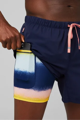 Vista 85 de Fabletics The One - Pantalón corto para hombre (forro), entrenamiento, natación, ligero, de secado rápido, bolsillo con cremallera, tejido elástico