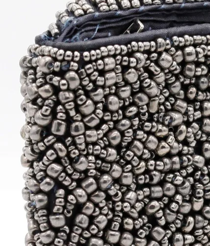 Vista 3 de Clutch con cuentas de peltre bolso grande de noche pulsera comercio justo y hecho a mano
