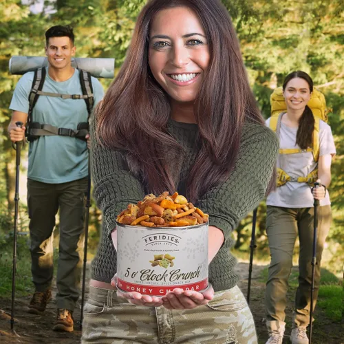 Vista 4 de FERIDIES Honey Cheddar 5 o'Clock Crunch Snack Mix - Lata de 14 oz Mezcla de miel y queso cheddar