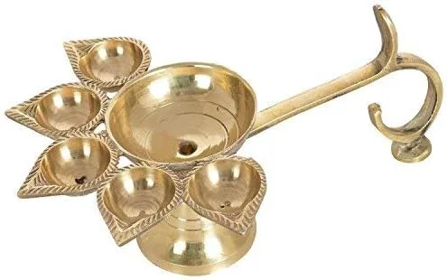 Vista 3 de Frienemy Presents - Lámpara de aceite de latón para Diwali, 1 unidad (6 pulgadas) #Frienemy-022