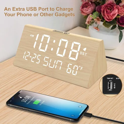 Vista 6 de DreamSky Reloj despertador digital para dormitorios, reloj de escritorio de madera con fecha, día de la semana, puerto USB, temperatura, atenuador