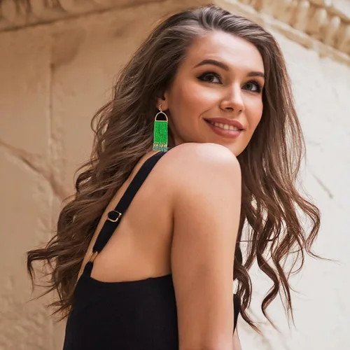 Vista 2 de Aretes colgantes bohemios con cuentas, hechos a mano, aretes de borla con cuentas para mujer