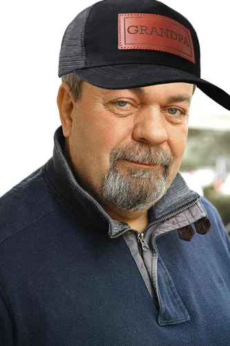 Vista 7 de Sombrero de papá de regalo para el día del padre Nuevo sombrero de camionero de regalo para papá sombrero de golf con parche de cuero personalizado