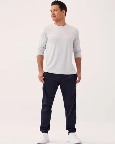Vista 6 de Real Essentials Paquete de 4 unidades camiseta de manga larga para hombre Dry Fit, disipa la humedad, protección solar FPU 50+ contra rayos