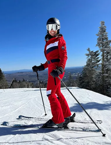 Vista 24 de GSOU SNOW Traje de esquí para mujer, traje de nieve delgado de una pieza, chaqueta de nieve, impermeable, resistente al viento, deportes al aire