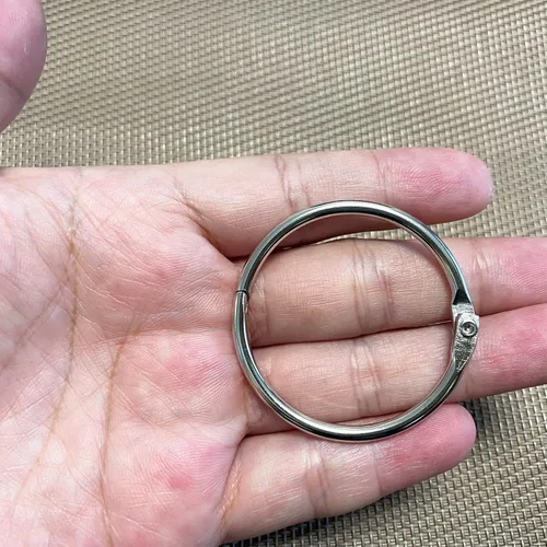 Vista 4 de Paquete de 40 anillos de carpeta de 1.5 pulgadas, anillos de hojas sueltas, anillos de libro, anillos de metal para llavero, anillos de metal