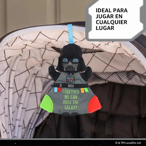Vista 5 de Kids Preferred Star Wars Darth Vader - Mordedor para bebé, juguete de peluche con sonidos arrugados y elementos de dentición de silicona