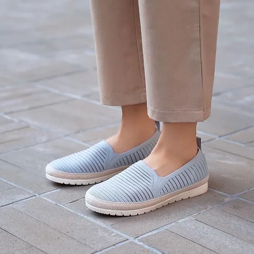 Vista 5 de Women Casual Slip on Walking Shoes Comfortable Knitted Hands Free Slip ins Sneakers with Arch Support Fashion Work Nurse Tennis Shoes