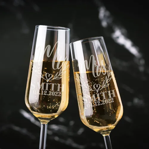 Vista 10 de Copas de champán personalizadas para boda, copas de brindis Love Birds para novia y novio, juego de 2