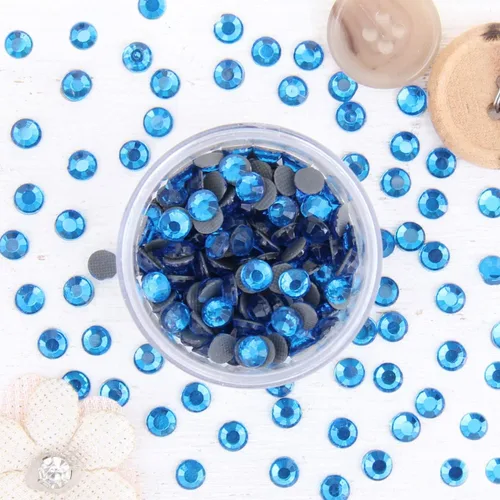 Vista 67 de Estrás para aplicar con calor - 6SS, 10SS, 16SS, 20SS, 30SS - 32 colores Iron-on hotfix rhinestones - add brilliant sparkle to apparel, denim