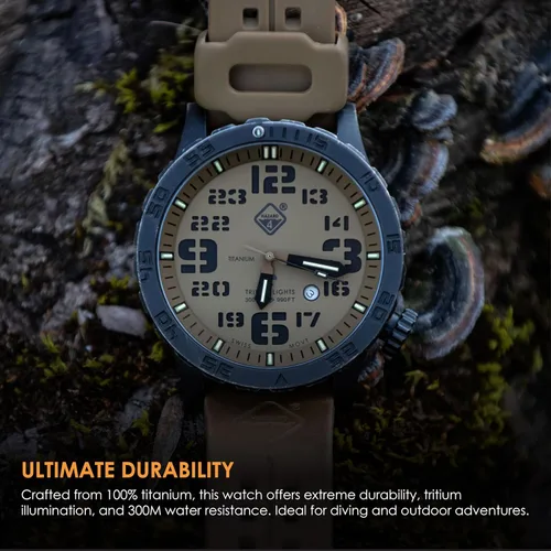 Vista 40 de HAZARD 4 Heavy Water Diver™ : Titanium Tritium Dive-Watch