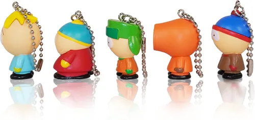 Vista 3 de ZJYJING Kenny - Colgante de personaje de dibujos animados, juego de cinco, mochila, llavero, escultura, decoración de escritorio, Blanco sucio