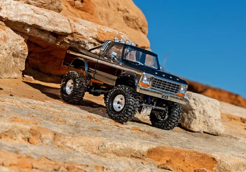 Vista 9 de Traxxas 1/18 TRX-4M F-150 Camión Crawler de Sendero Alto