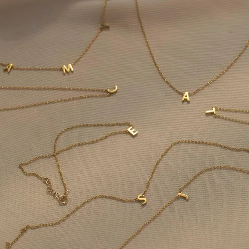 Vista 6 de SELFROSE Initial Necklaces for Women, Dainty Gold Letter Necklace 14k Gold Plated Personalized Tiny Initial Pendant Necklace Monogram Cute Letter