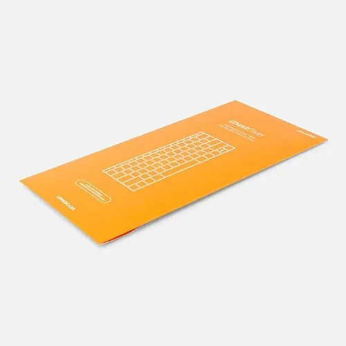 Vista 6 de UPPERCASE GhostCover - Protector de teclado ultradelgado de alta calidad, compatible con MacBook Pro con Touch Bar de 13 pulgadas y 15 pulgadas