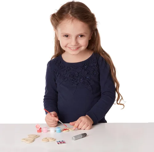 Vista 3 de Melissa & Doug - Juego de imanes de madera para manualidades