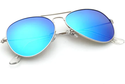 Vista 8 de KALIYADI Classic Aviator Sunglasses for Men Women Driving Sun glasses Polarized Lens UV Blocking Negro
