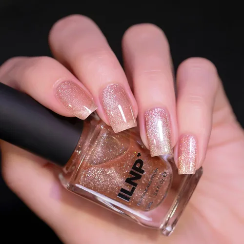 Vista 4 de ILNP Sandbar - Esmalte de uñas holográfico magnético beige arena