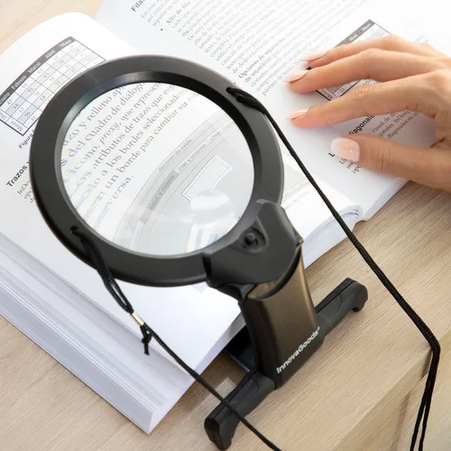 Vista 7 de Lupa Manos Libres con luz LED Zooled InnovaGoods