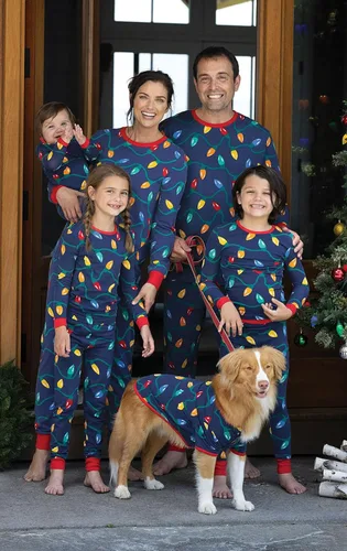 Vista 2 de PajamaGram Matching Christmas PJs For Family