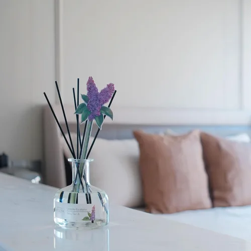 Vista 7 de Juego de Difusor de Aromas con Varillas, Difusor Aromático con Varillas para Fragancias del Hogar, Difusor de Aromas para Decoración de Estanteria