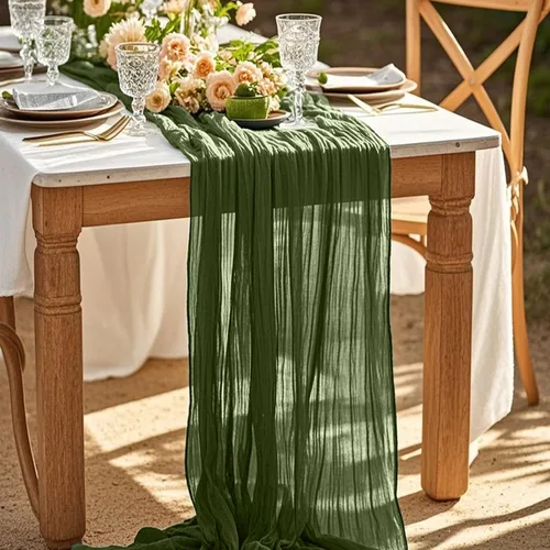 Vista 2 de 6 caminos de mesa de gasa de 10 pies para arco de boda rústico, decoración de baby shower, fiesta de cumpleaños (6, verde oliva oscuro)