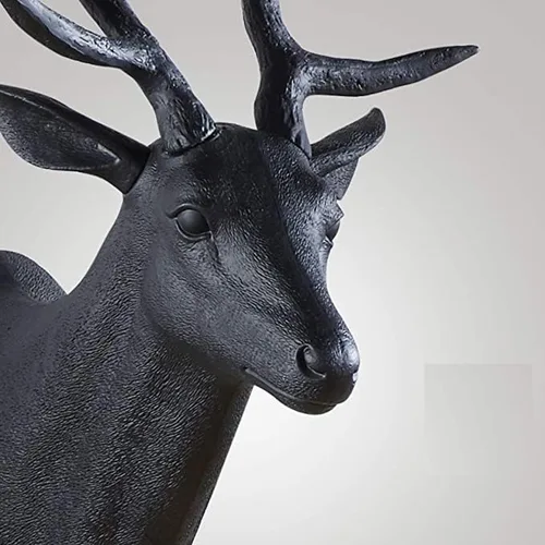 Vista 2 de Escultura de pared de cuernos de ciervo 20 x 16 x 12 pulgadas imitación taxidermia animal colgante de pared (negro)