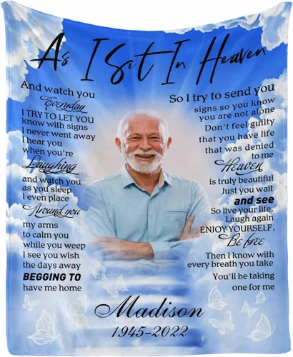 Vista 15 de InterestPrint Manta personalizada en memoria amorosa manta personalizada con foto, There is a Little Bit of Heaven in Our Home perfecta para sofá