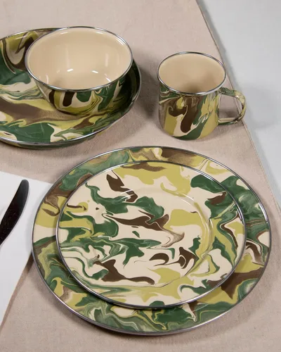 Vista 4 de Golden Rabbit Enamelware - Cuencos de almacenamiento anidables con tapas, juego de 3, camuflaje Mixing, Serving & Storage Bowls, Carbon Steel Core