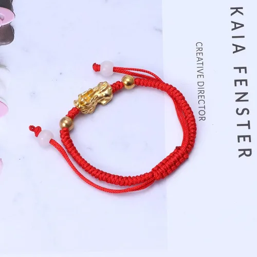 Vista 4 de Tebatu Pulsera de cuerda roja de la cábala del oro de Pi Xiu del Feng Shui chino Protección contra el mal de ojo