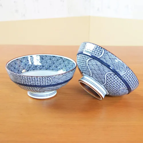 Vista 2 de 有田焼やきもの市場 Tazón de arroz japonés de 5.3 pulgadas de diámetro, juego de 2 piezas de cerámica Arita Imari Hecho en Japón Porcelana Jimon-ori Grande