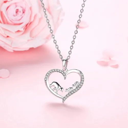 Vista 3 de LYMYF Collar de oso para mamá con 2 cachorros, colgante familiar, collares de corazón para mujer, mamá, mamá, madre, hija, joyería, regalo de mamá