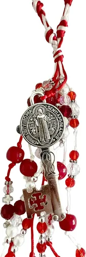 Vista 3 de Saint Benedict RED Protección para el Hogar Bendición de Puerta con 10 Nudos y Cuerdas con Encantos y Llave de San Benito/PROTECCION DE CASA