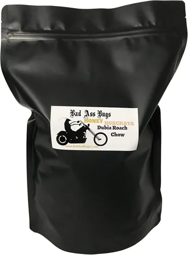 Vista 2 de BadAssBugs™ 1LB Dubia Cucaracha Chow Hornata Miel