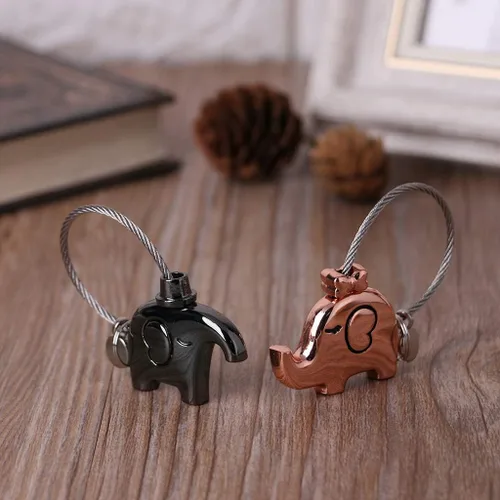 Vista 3 de LIANGLIN WU llavero para mujeres y hombres, mini novedad elefante pareja bloqueo candado de seguridad sin llaves sin contraseña lindo amante llavero