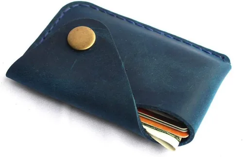 Vista 4 de Tarjetero de cuero hecho a mano con cierre a presión, billetera minimalista ultrafina con bolsillo frontal, funda simple de cuero genuino cosida a