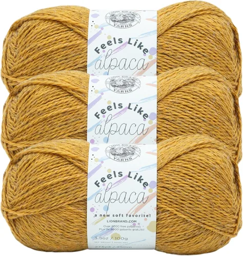 Vista 9 de Lion Brand Yarn Feels Like alpaca, hilo suave para tejer, borgoña, 1 paquete