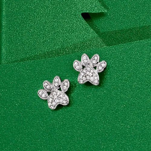 Vista 3 de Ross-Simons Aretes de tuerca con estampado de pata de diamante de 0,10 qt t en plata de ley, Diamante, Diamante