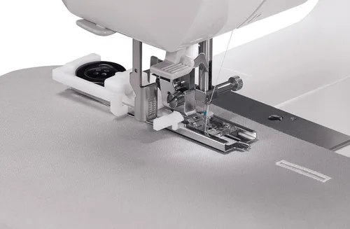 Vista 5 de SINGER® Quantum Stylist 9985 Máquina de coser computarizada con kit de accesorios