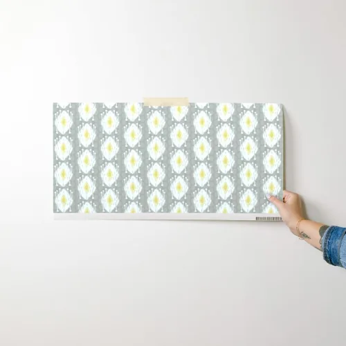Vista 7 de Papel tapiz de grado comercial - Sueño de madera flotante gris tribal escandanavo bloque estampado Ikat enrejado gris mediados de siglo moderno