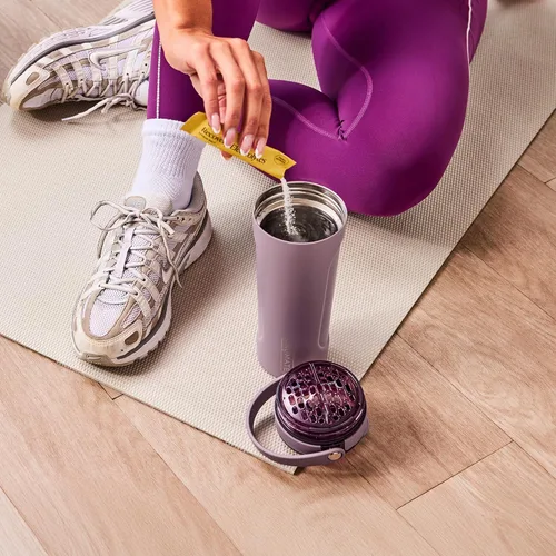 Vista 6 de BrüMate MultiShaker Botella Mezcladora Agitandora 100% A Prueba de Fugas Aislada de Acero Inoxidable Botella Agitandora de Proteínas y Pre Agave