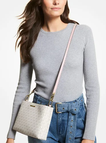 Vista 2 de Michael Kors Trisha - Bolso cruzado mediano de cuero con triple compartimento