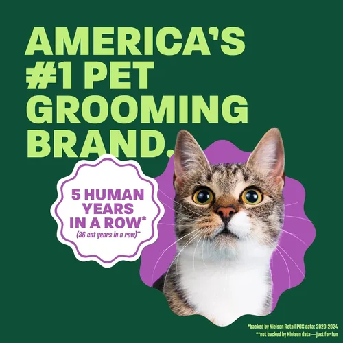 Vista 4 de TropiClean Champú sin enjuague sin agua para gatos Tratamiento para la caspa Champú seco hidratante para pieles secas Fabricado en EE. UU.