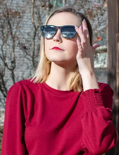 Vista 2 de LVIOE Gafas de sol polarizadas cuadradas vintage para mujer, clásicas, de moda, UV400, marco de acetato LS8080