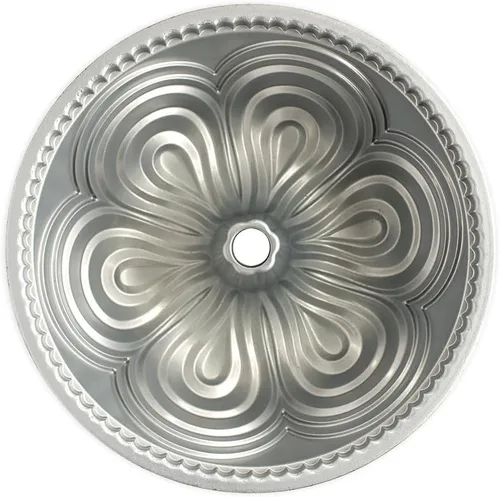 Vista 3 de Nordic Ware Molde Bundt Chiffon, 10 tazas, Grafito