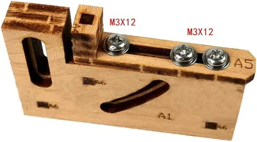 Vista 3 de Modelo de barco Herramientas de construcción para adultos - Tira de madera Kit de cepilladora angular